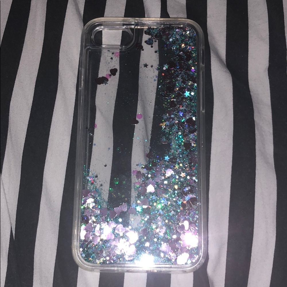 Glittery 7/8 IPhone case!!